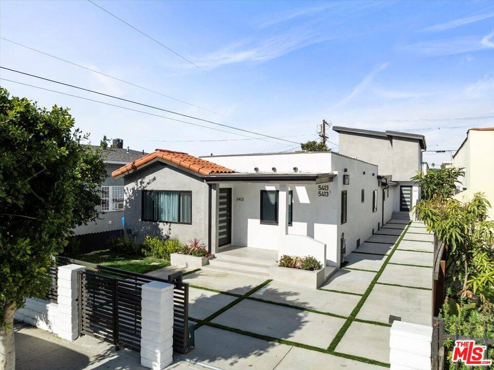 Los Angeles, CA 90016,5413 Homeside AVE