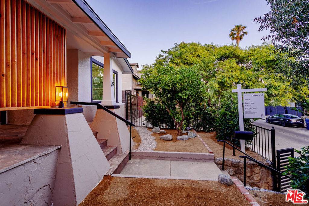 Los Angeles, CA 90042,219 Joy ST