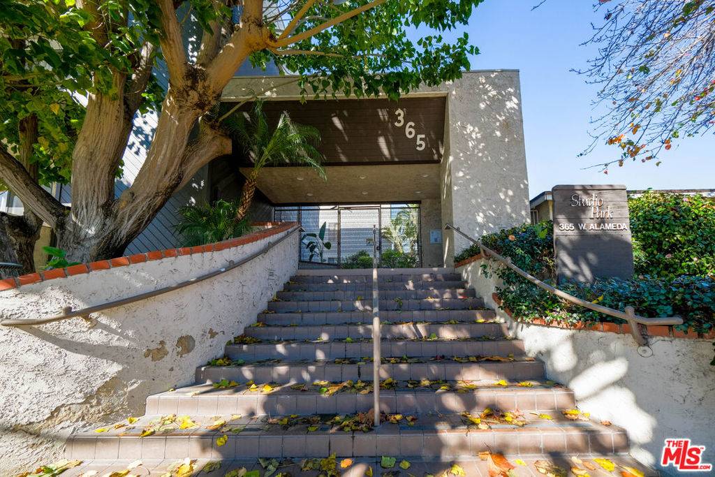 Burbank, CA 91506,365 W Alameda AVE #304