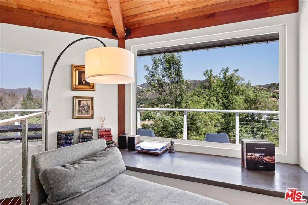Topanga, CA 90290,1746 Deerhill TRL