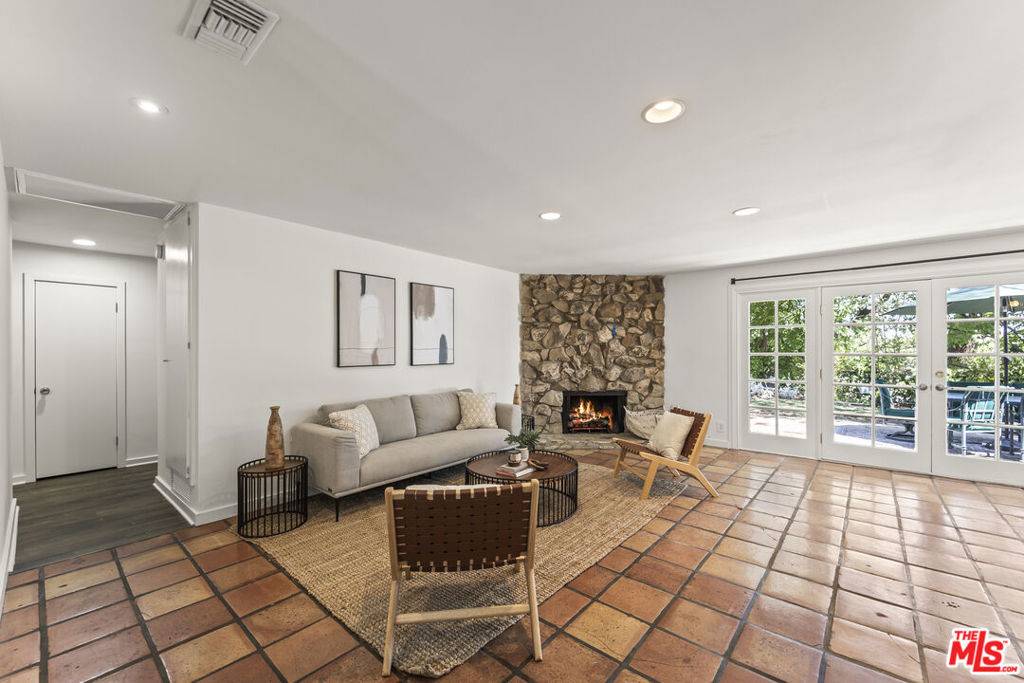 West Hills, CA 91307,7008 Scarborough Peak DR