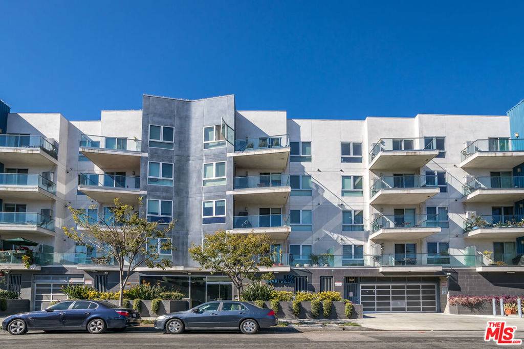 Los Angeles, CA 90004,105 S Mariposa AVE #507