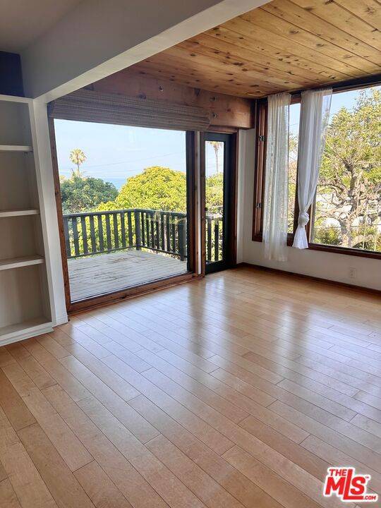 Santa Monica, CA 90402,213 Ocean AVE #1