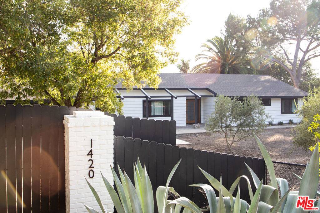 Ojai, CA 93023,1420 Cuyama RD