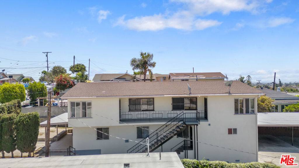 Los Angeles, CA 90063,945 N Ditman AVE
