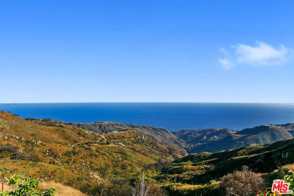 Topanga, CA 90290,23000 Saddle Peak RD