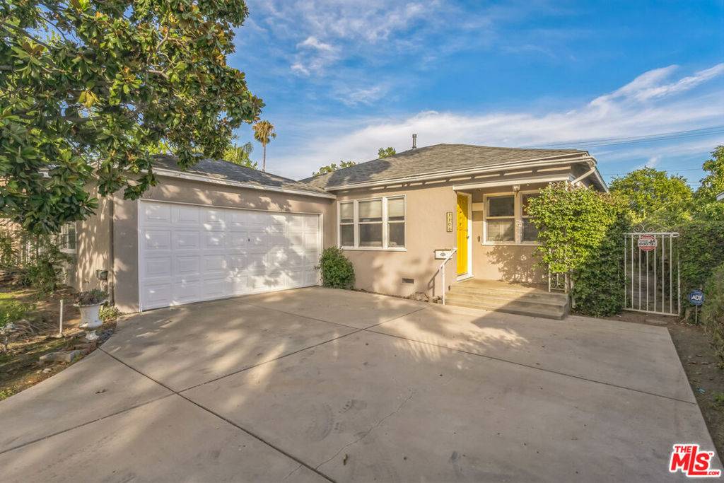 San Fernando, CA 91340,1106 Orange Grove AVE