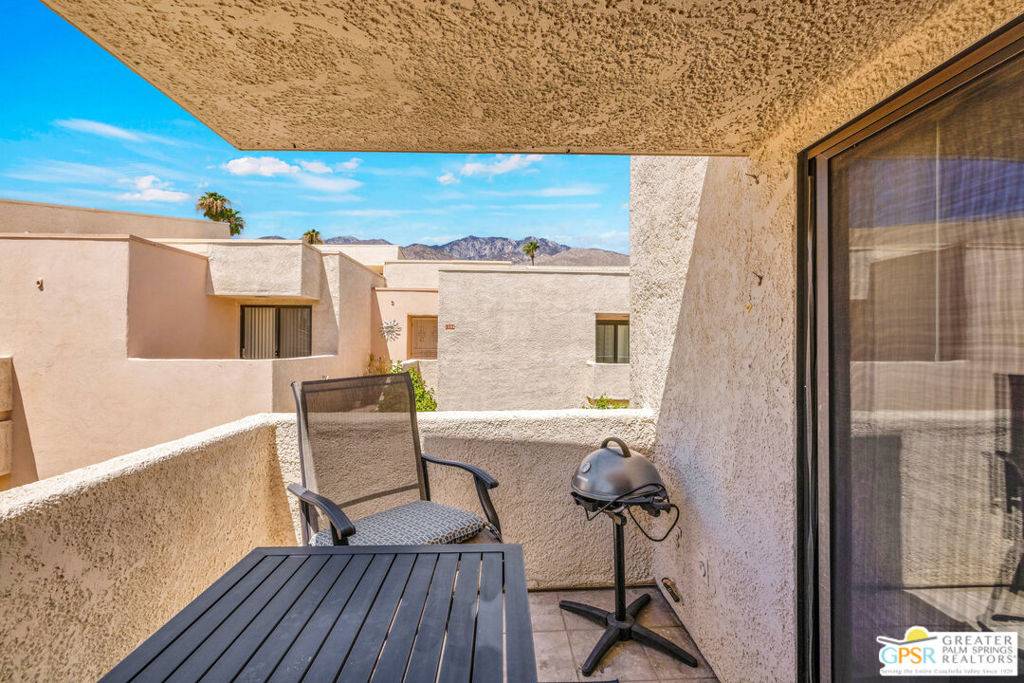 Palm Springs, CA 92264,2011 E Colombard DR