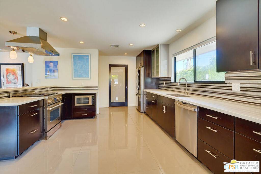 Palm Springs, CA 92264,1590 S Calle Marcus