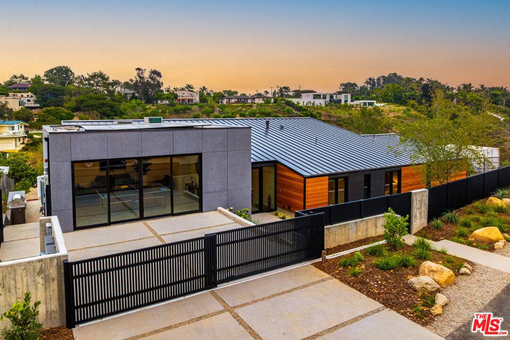 Malibu, CA 90265,6756 Wandermere RD