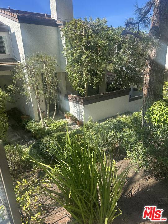 Pacific Palisades, CA 90272,1546 Palisades DR