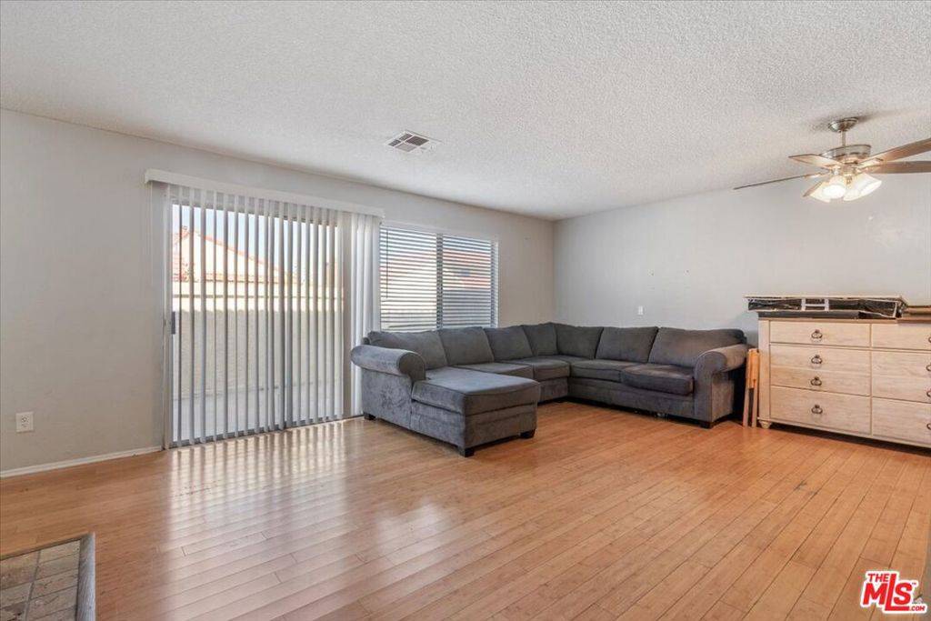 Lancaster, CA 93536,2104 El Domingo CIR