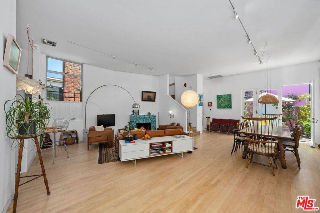 Venice, CA 90291,1314 Cabrillo AVE