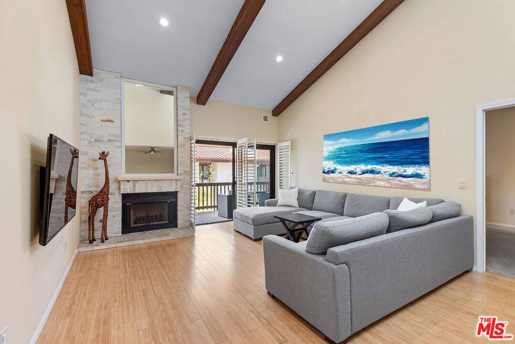 Playa Del Rey, CA 90293,8600 Tuscany AVE #423