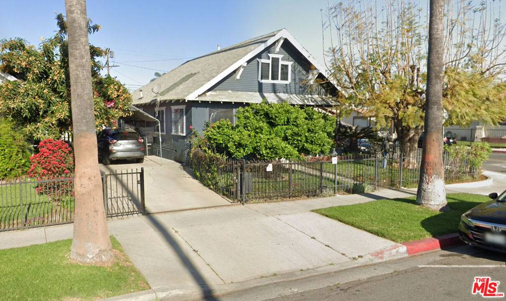 Los Angeles, CA 90001,6601 Miramonte BLVD