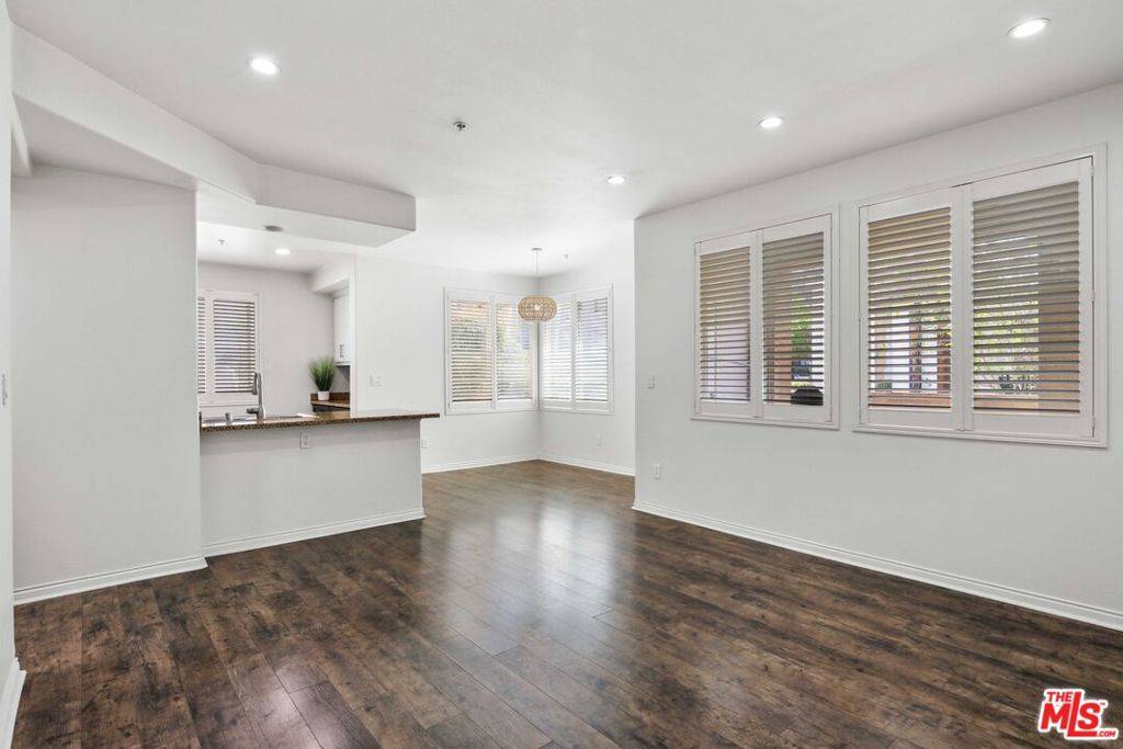 Los Angeles, CA 90031,360 W Avenue 26 #126