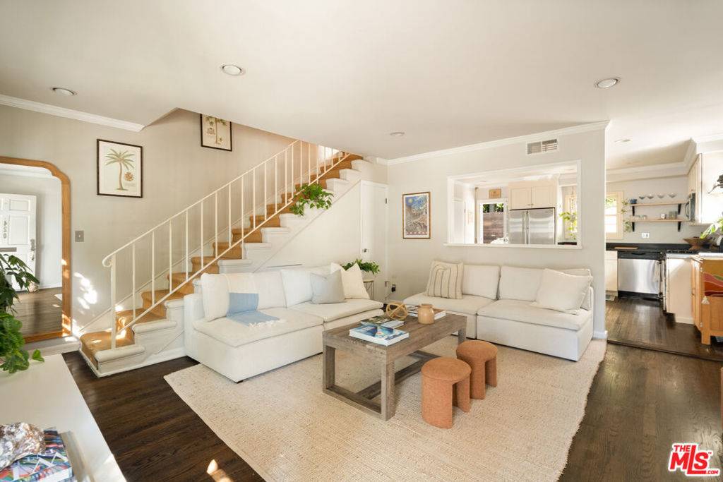 Santa Monica, CA 90405,420 Pacific ST