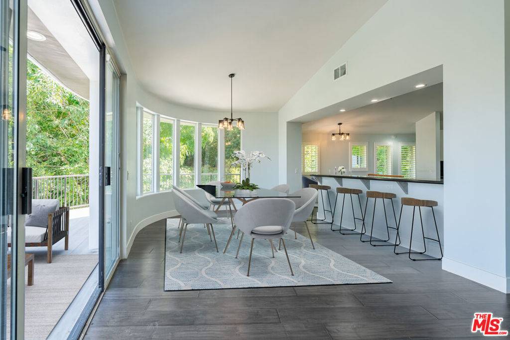 Studio City, CA 91604,11411 Decente CT