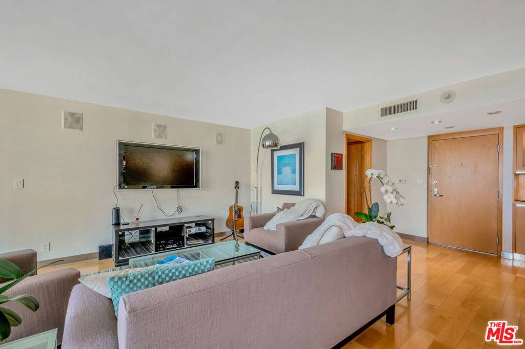 Santa Monica, CA 90402,201 Ocean AVE #1505B
