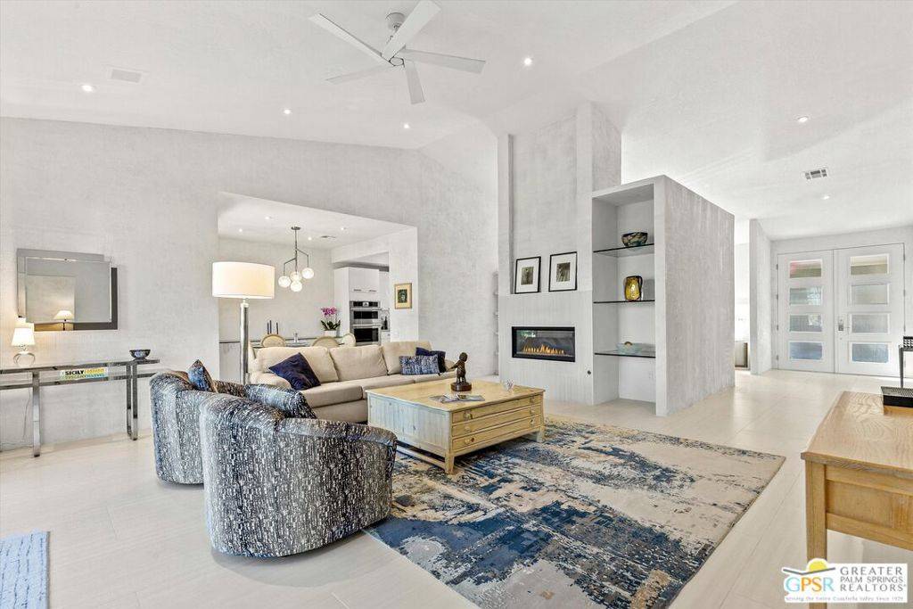 Rancho Mirage, CA 92270,10201 Lakeview DR