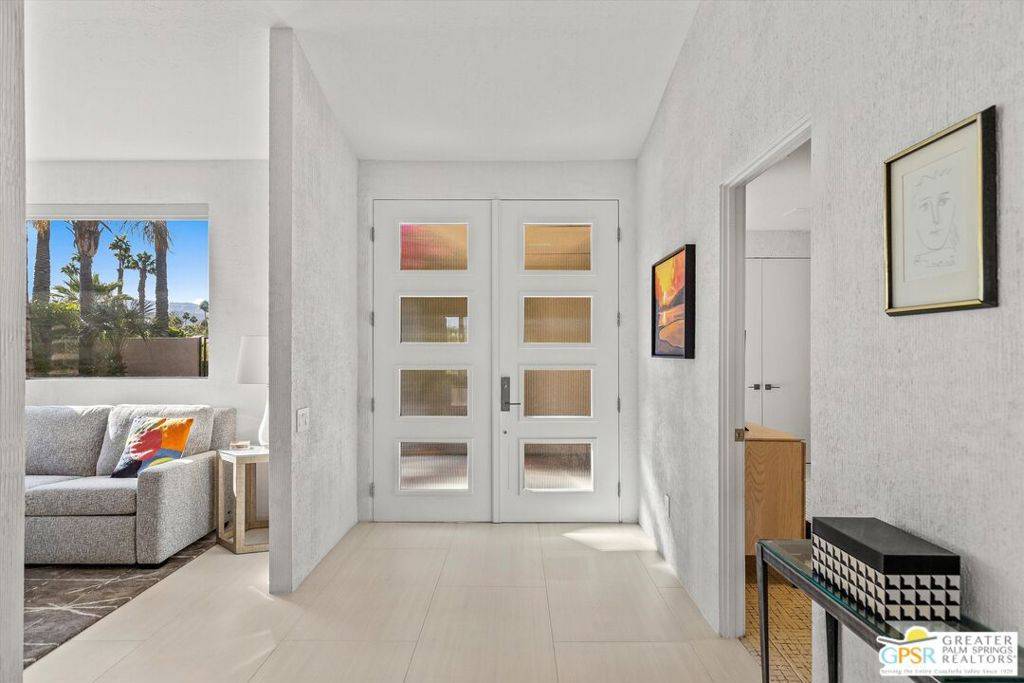 Rancho Mirage, CA 92270,10201 Lakeview DR