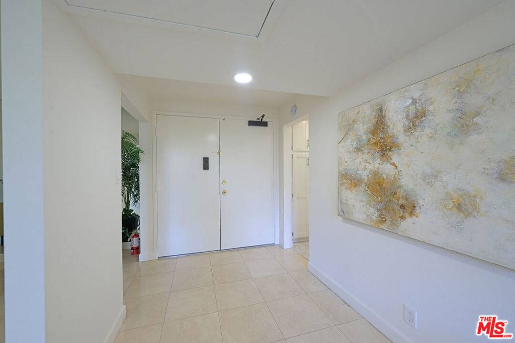 Los Angeles, CA 90024,10535 Wilshire BLVD #414