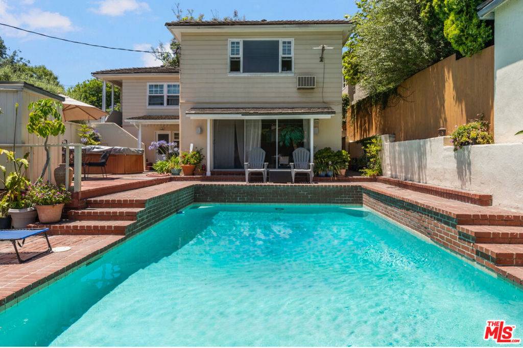 Los Angeles, CA 90034,3230 Kelton AVE