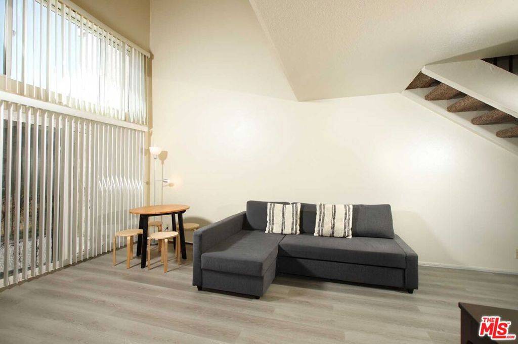Colton, CA 92324,936 E Fairway DR #23