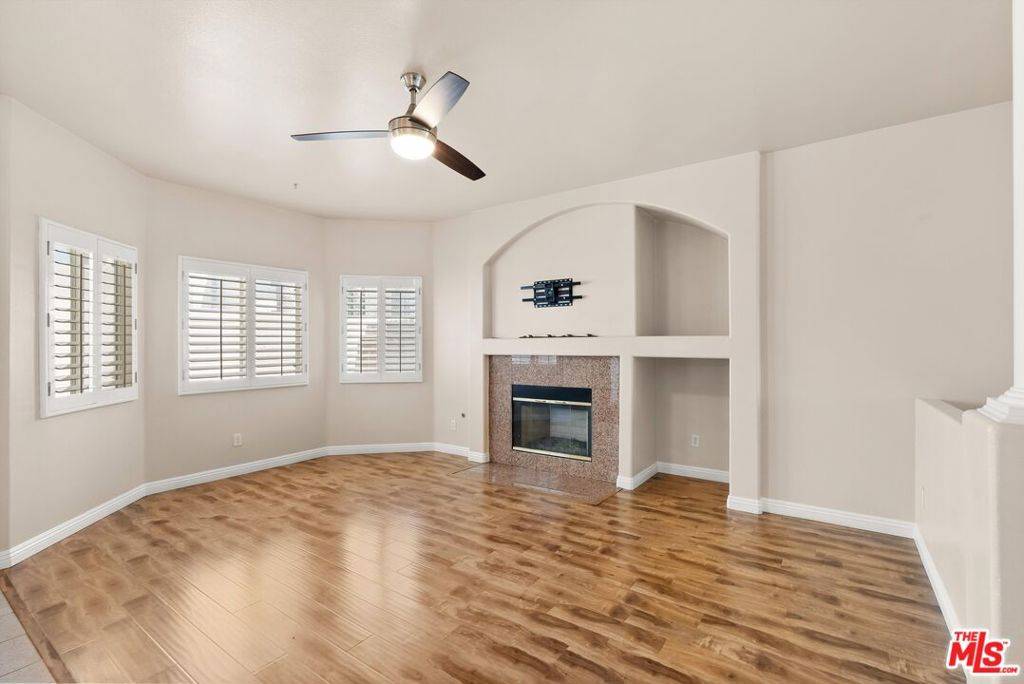 Gardena, CA 90249,15804 Crest LN