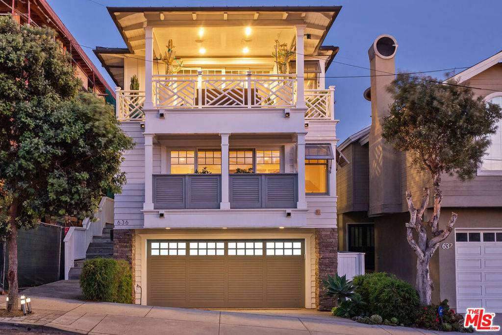 Manhattan Beach, CA 90266,636 12th ST