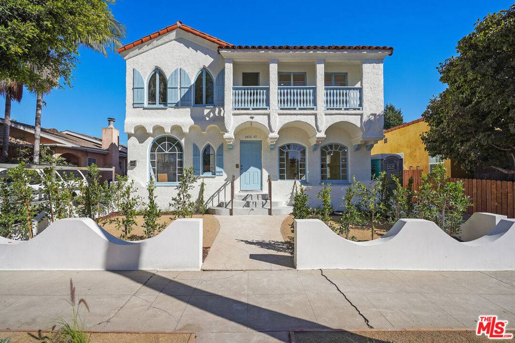 Los Angeles, CA 90016,2838 Potomac AVE