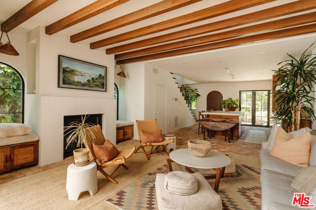 Santa Monica, CA 90405,751 Ozone ST