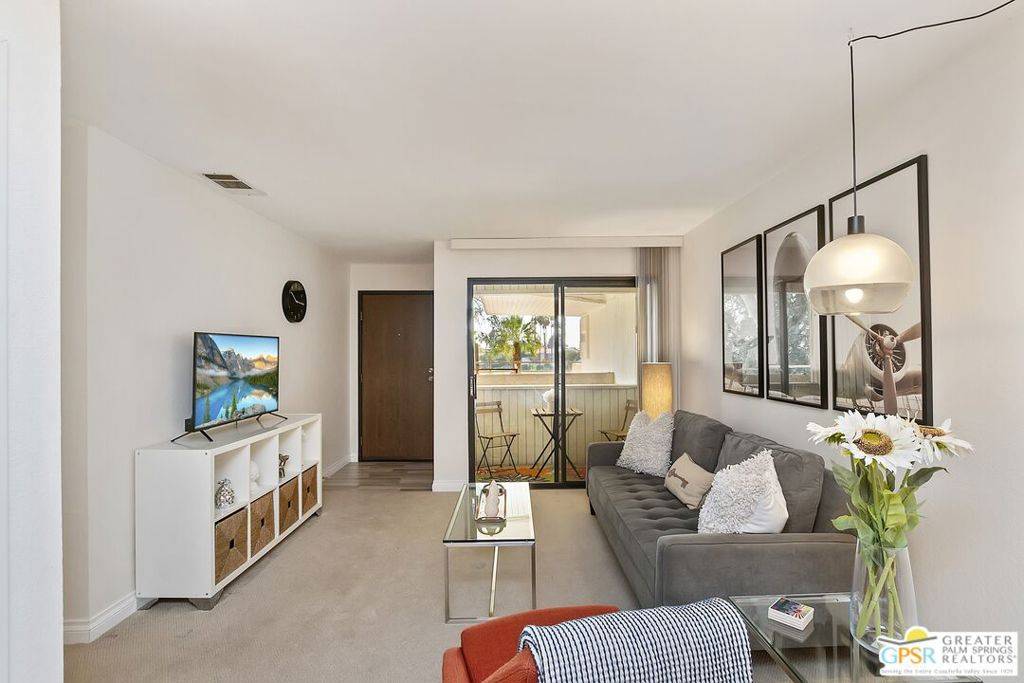 Palm Springs, CA 92262,2810 N Arcadia CT #A207