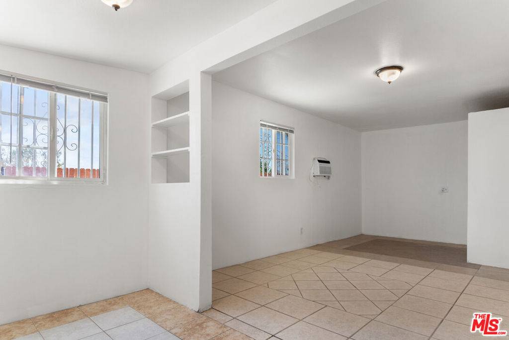 Desert Hot Springs, CA 92240,66087 Desert View AVE #B