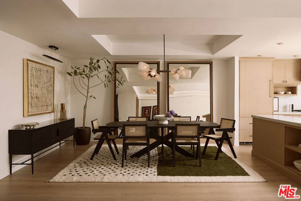 Beverly Hills, CA 90212,211 S Spalding DR #110N
