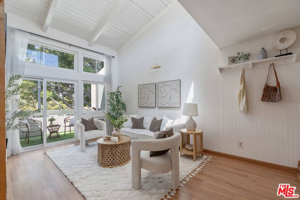 Culver City, CA 90230,4900 Overland AVE #305