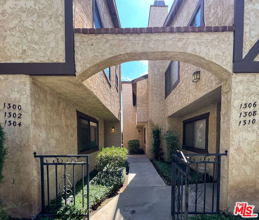 Lancaster, CA 93534,1304 W Avenue J4