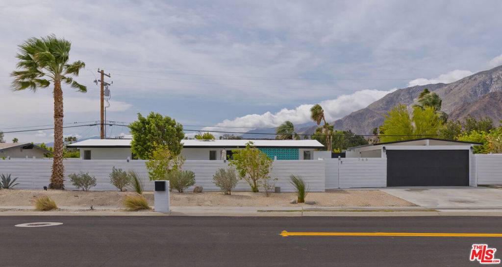 Palm Springs, CA 92262,765 W Rosa Parks RD
