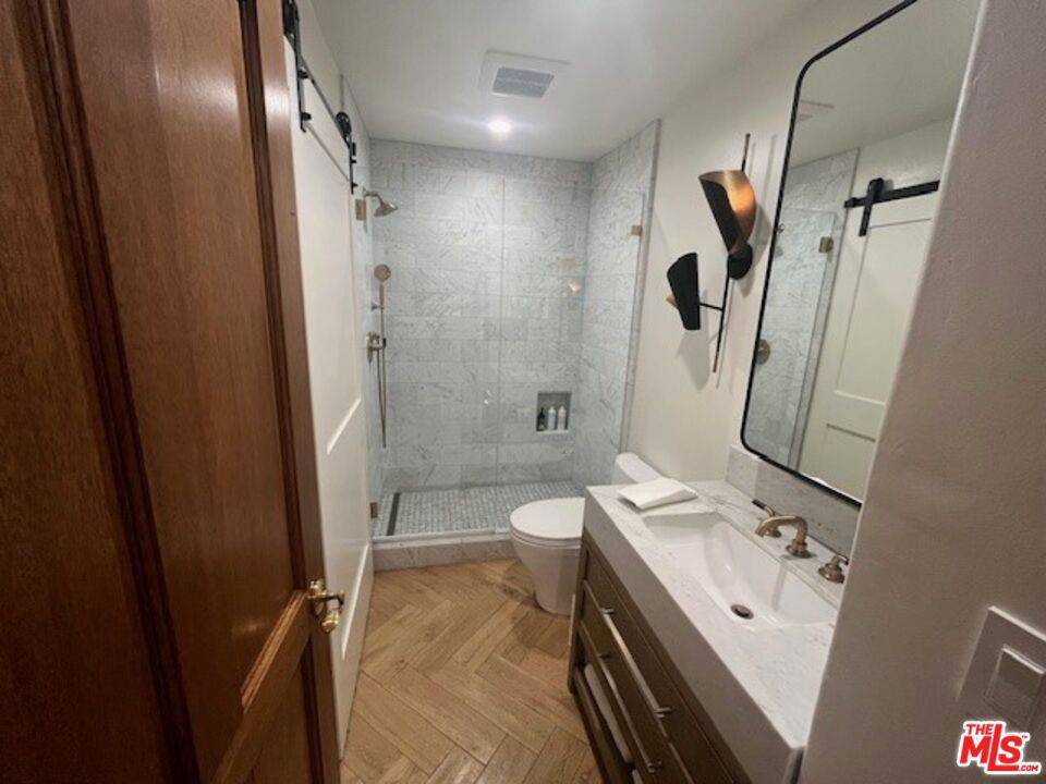 Pacific Palisades, CA 90272,15500 W Sunset BLVD #103