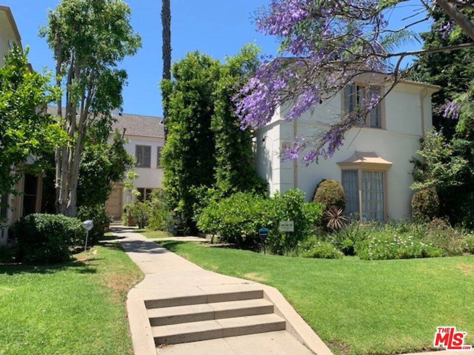 Los Angeles, CA 90019,1205 S Ogden DR #3