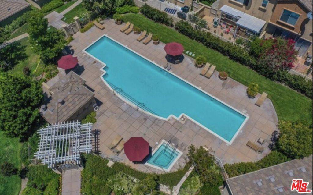 Valencia, CA 91354,26925 Hillsborough #95