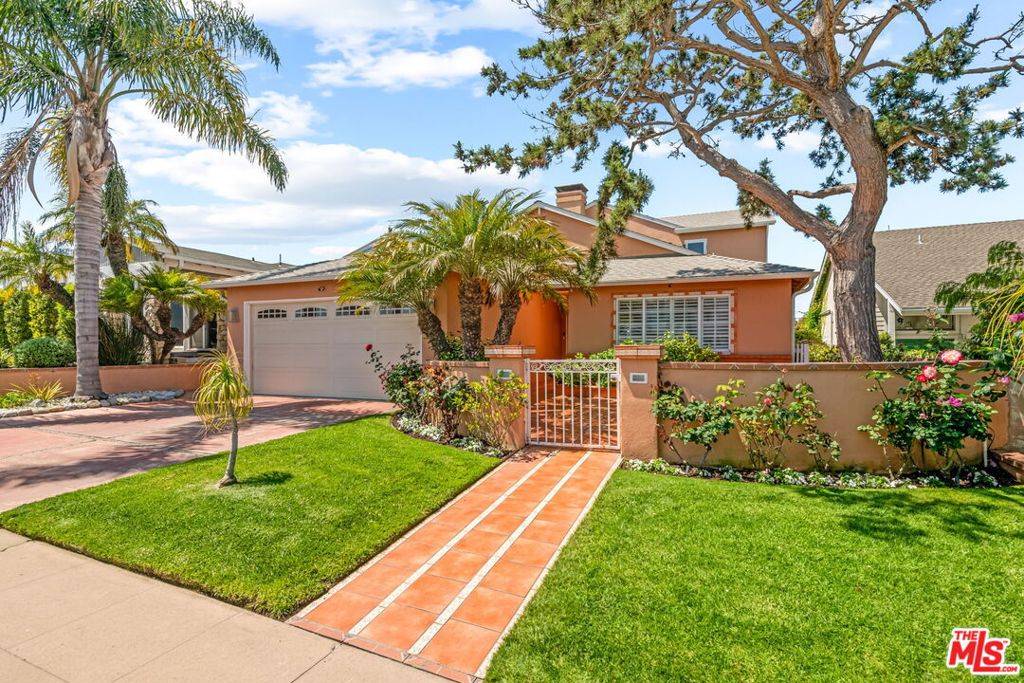 Playa Del Rey, CA 90293,8221 Delgany AVE