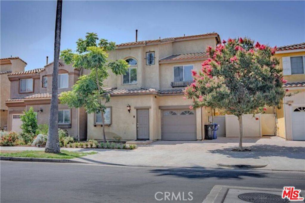 Van Nuys, CA 91405,14554 Kittridge ST