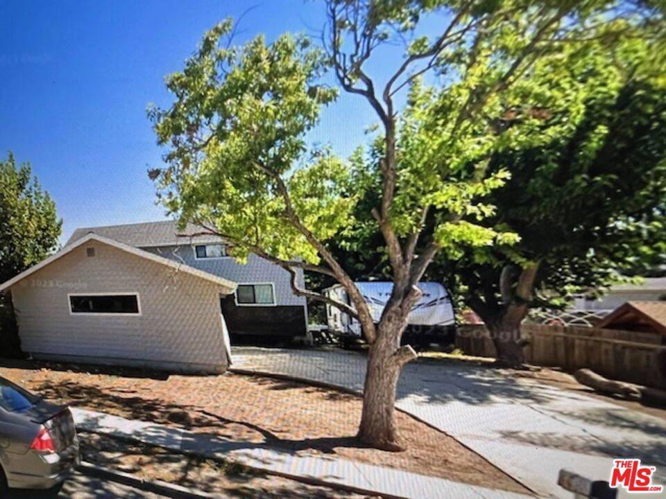 Thousand Oaks, CA 91360,2660 Calle Abedul