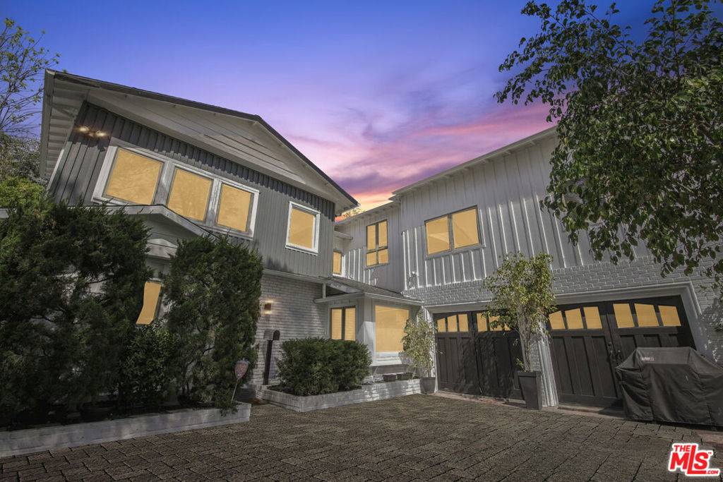 Sherman Oaks, CA 91411,5527 Columbus AVE