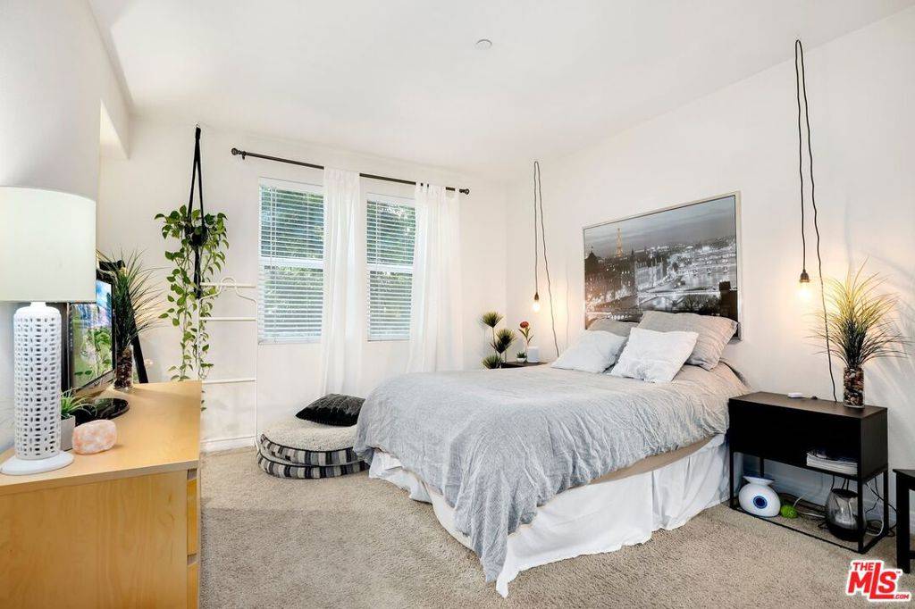Playa Vista, CA 90094,7100 Playa Vista DR #216