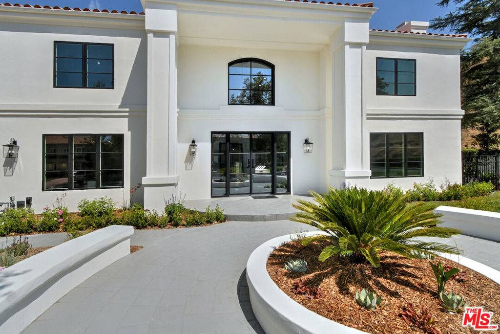 Calabasas, CA 91302,25505 Hamilton CT