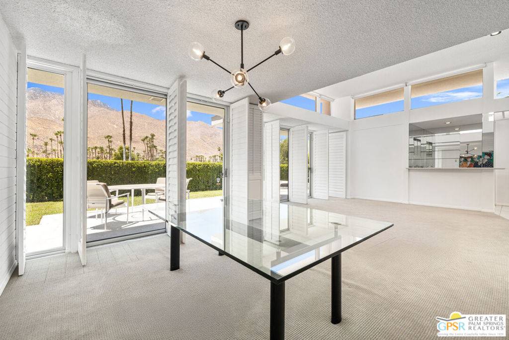 Palm Springs, CA 92264,2723 S Kings RD