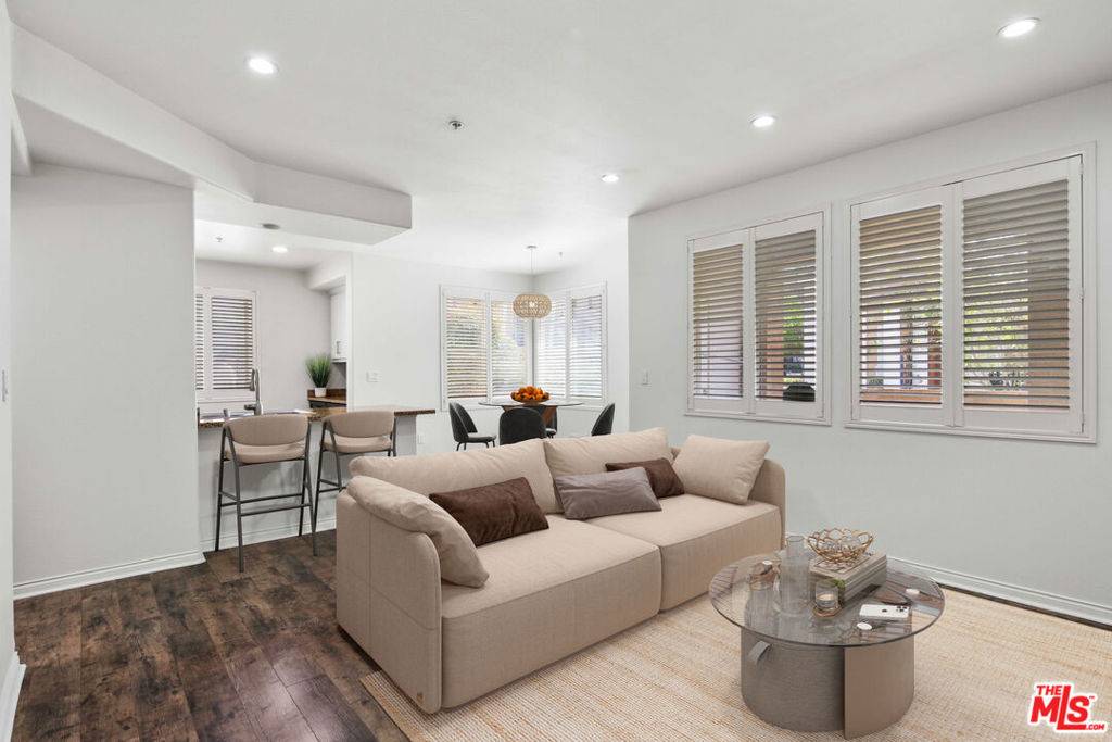 Los Angeles, CA 90031,360 W Avenue 26 #126