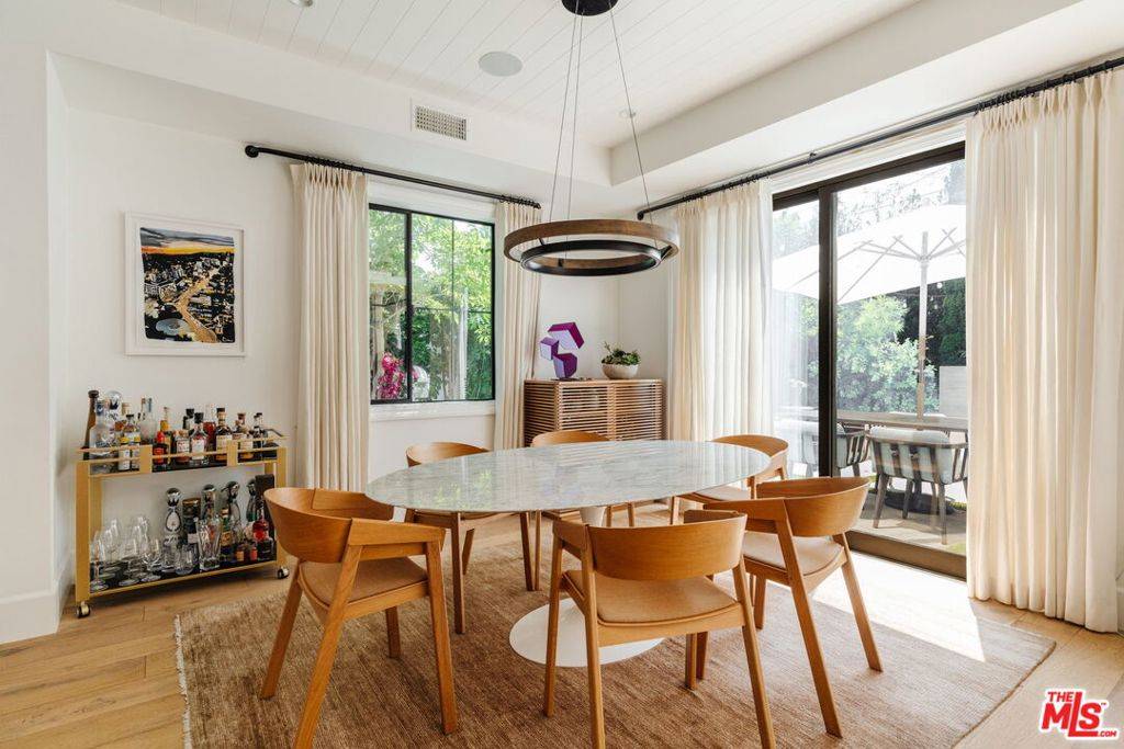 Santa Monica, CA 90405,1128 Marine ST
